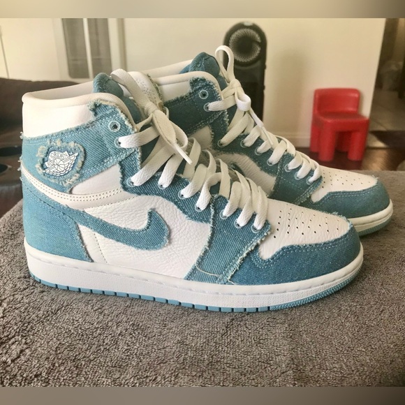 Jordan 1 Retro High OG Denim - Picture 1 of 9